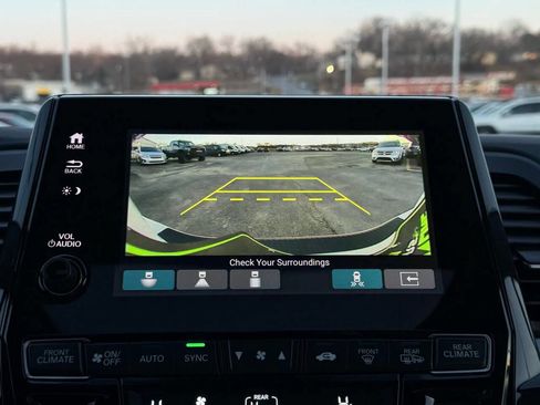 Used 2023 Honda Odyssey Touring image 30