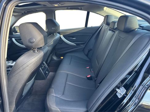 Used 2018 BMW 320i xDrive Sedan AWD/4WD image 13