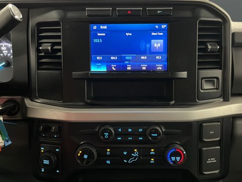 Used 2024 Ford F250 XLT AWD/4WD image 12
