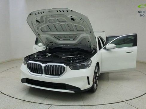 Used 2025 BMW 530i RWD image 74
