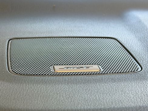 Used 2015 Nissan Pathfinder SL w/ SL Premium Package image 45