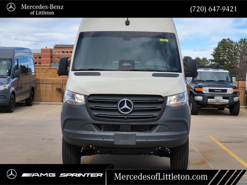 New 2025 Mercedes-Benz Sprinter 2500 image 2