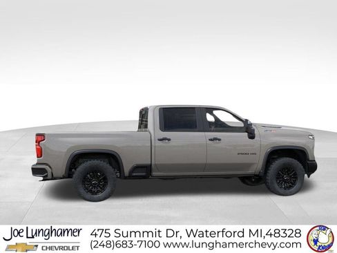 New 2026 Chevrolet Silverado 2500 ZR2 w/ LPO, Dark Essentials Package AWD/4WD image 5