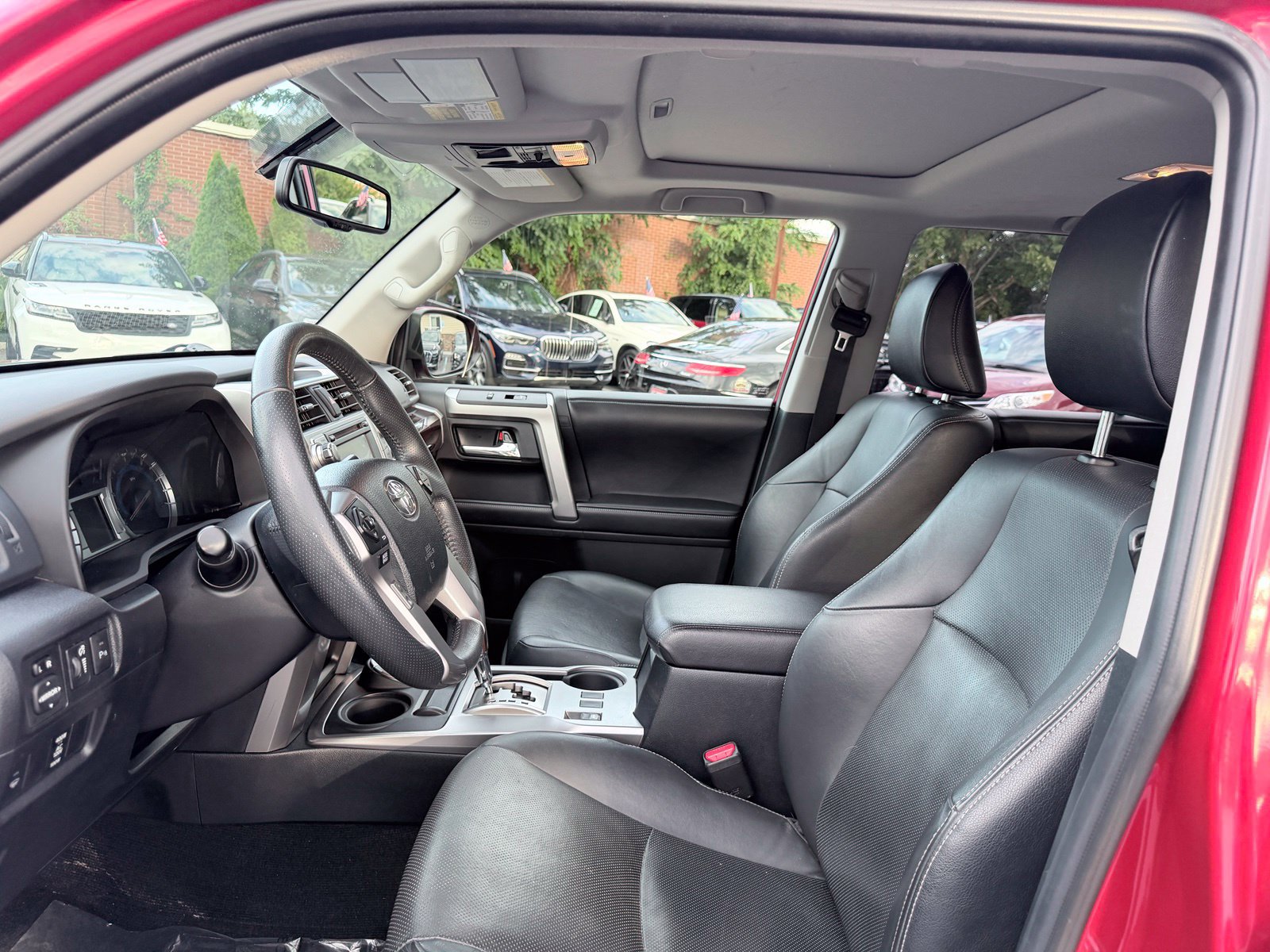 Used 2017 Toyota 4Runner Limited AWD/4WD image 27