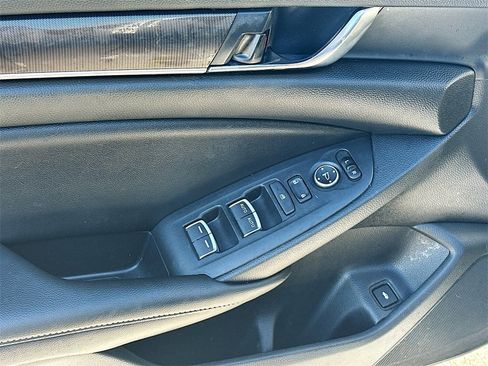 Used 2022 Honda Accord Sport image 21