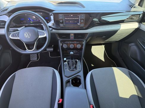 Used 2023 Volkswagen Taos S FWD image 8