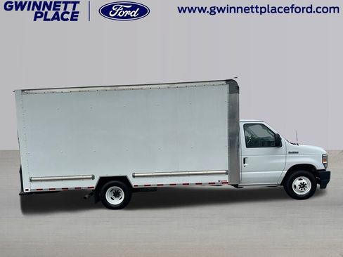 Used 2023 Ford E-350 and Econoline 350 Super Duty w/ Driver's Safety Package image 4