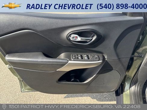 Used 2021 Jeep Cherokee Latitude Lux 80th Anniv w/ Quick Order Package 26U 80TH AWD/4WD image 4