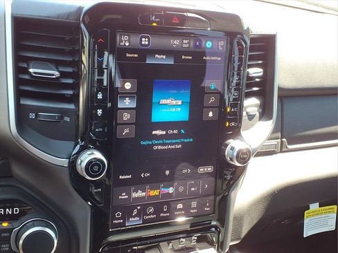 New 2026 RAM 1500 4x4 Crew Cab image 27