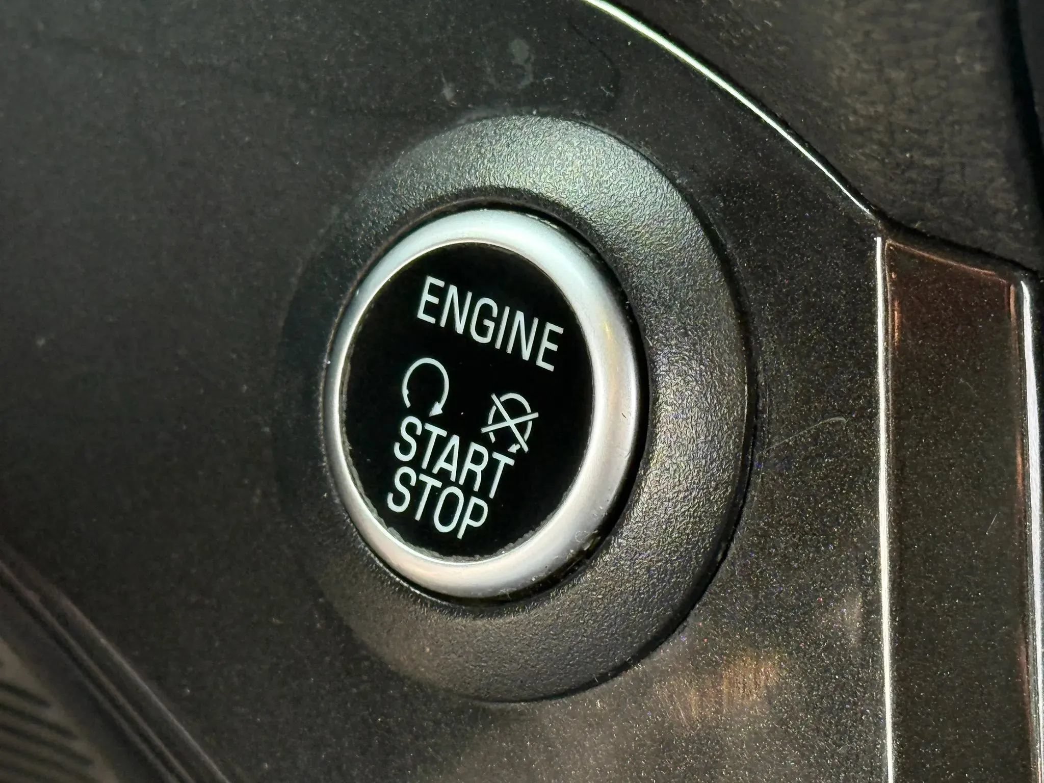 Used 2017 Ford Escape Titanium w/ Equipment Group 301A FWD image 26