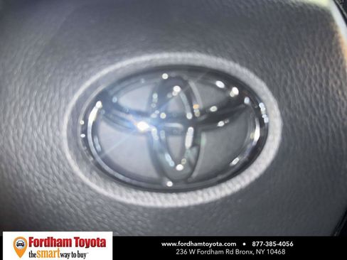Used 2024 Toyota Camry SE w/ Cold Weather Package FWD image 32
