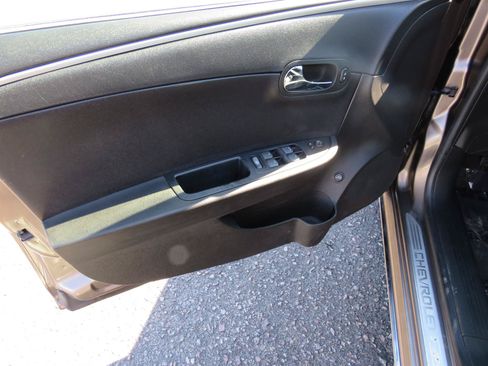 Used 2012 Chevrolet Malibu LT w/ Power Convenience Package FWD image 11