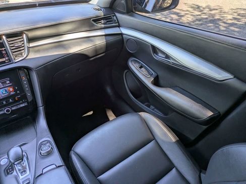 Used 2020 INFINITI QX50 Luxe w/ Navigation Package AWD/4WD image 15
