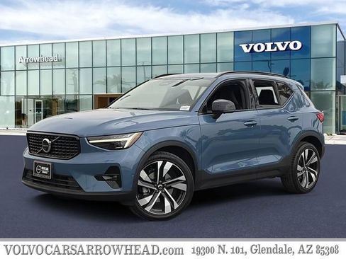 Used 2023 Volvo XC40 B5 Ultimate AWD/4WD image 1
