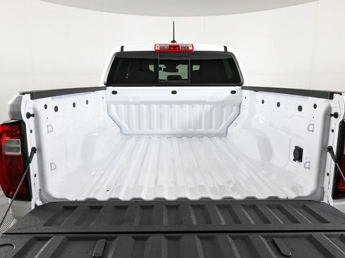 New 2026 GMC Canyon Elevation w/ Convenience Package image 29