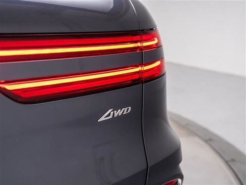 New 2026 Genesis GV70 2.5T Sport Prestige AWD/4WD image 16