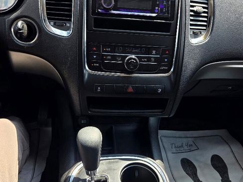 Used 2012 Dodge Durango SXT image 25