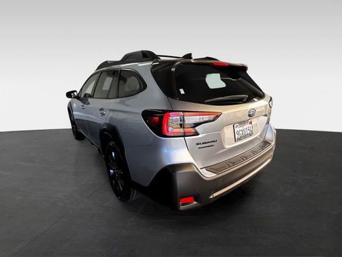 Certified 2023 Subaru Outback Onyx Edition XT w/ Tech Package 2 AWD/4WD image 5