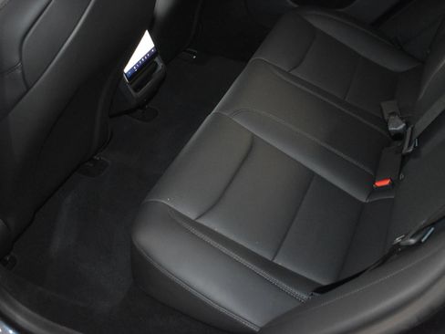 Used 2025 Tesla Model 3 Performance AWD/4WD image 15