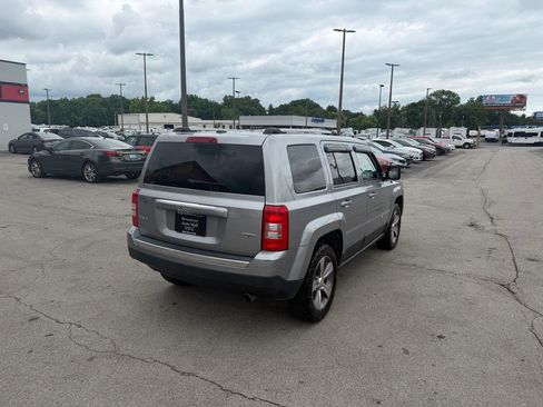 Used 2016 Jeep Patriot High Altitude AWD/4WD image 3
