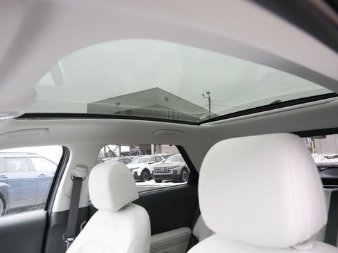 New 2026 Hyundai Ioniq 5 Limited image 17