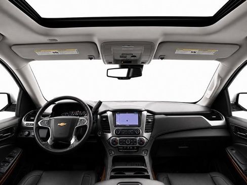 Used 2020 Chevrolet Suburban Premier AWD/4WD image 29