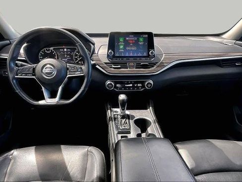 Certified 2019 Nissan Altima 2.5 SL FWD image 16