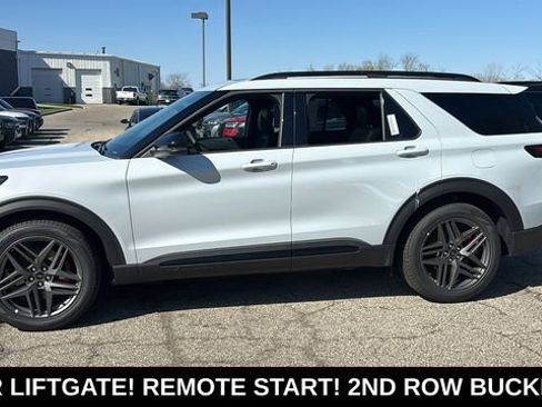 New 2026 Ford Explorer ST w/ Sun And Sound Package AWD/4WD image 4