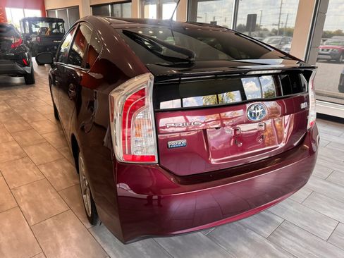 Used 2013 Toyota Prius Persona Series FWD image 11