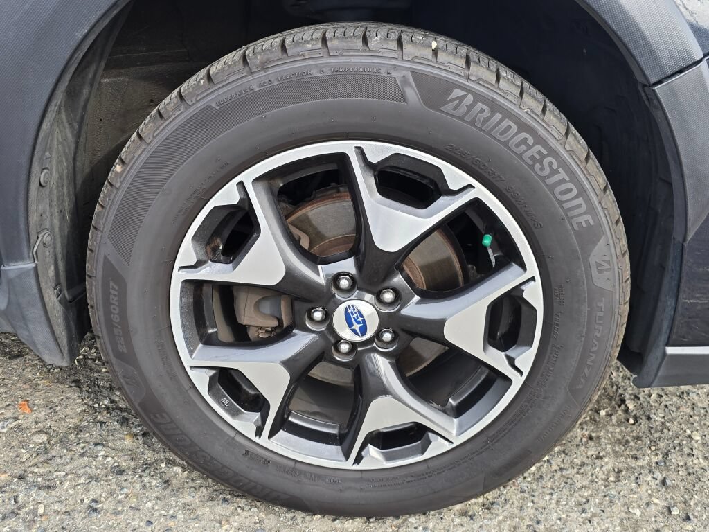 Used 2018 Subaru Crosstrek 2.0i Premium AWD/4WD image 9