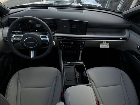 New 2026 Hyundai Tucson Limited image 23