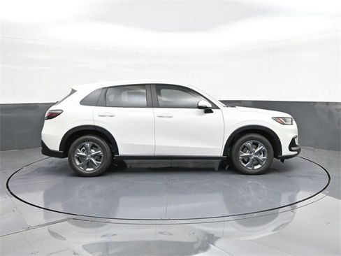 New 2026 Honda HR-V LX image 20