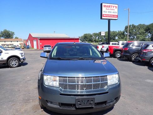 Used 2010 Lincoln MKX AWD image 2