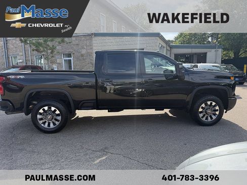 Used 2024 Chevrolet Silverado 2500 Custom w/ Custom Value Package AWD/4WD image 6