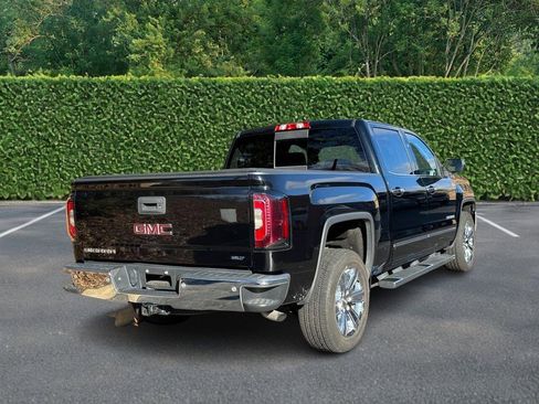 Used 2018 GMC Sierra 1500 SLT image 3