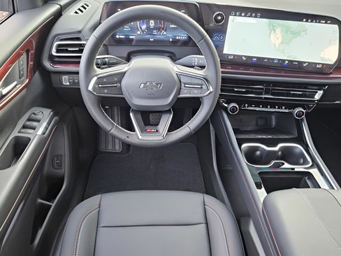 New 2026 Chevrolet Traverse Z71 image 13