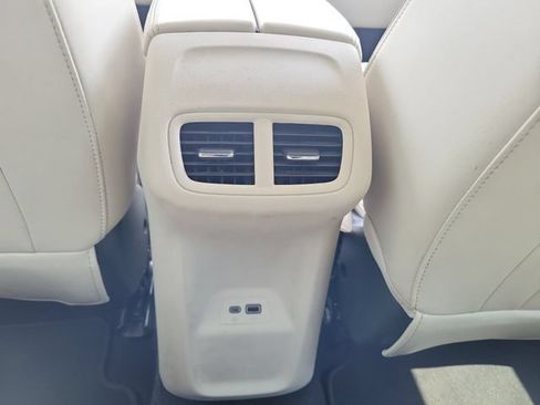 Used 2021 Buick Envision Essence AWD/4WD image 14