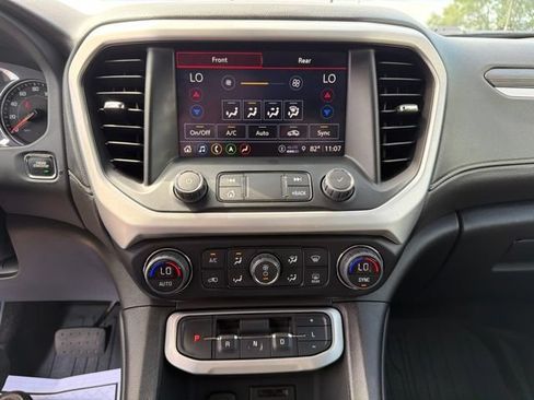 Certified 2023 GMC Acadia SLT w/ Elevation Edition AWD/4WD image 20
