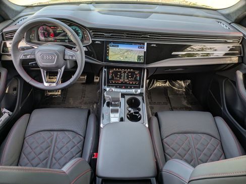 New 2026 Audi SQ8 Prestige image 5