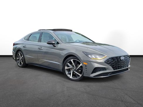 Used 2021 Hyundai Sonata SEL Plus w/ Tech Package FWD image 1