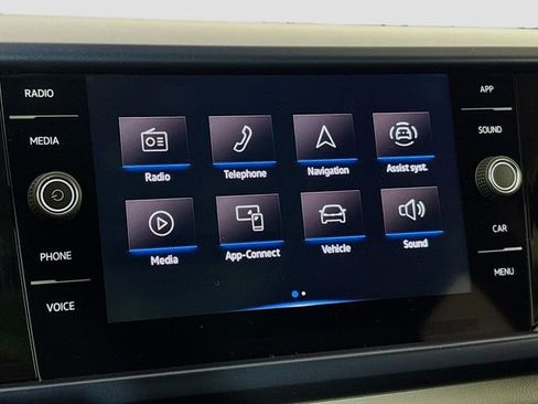 Used 2023 Volkswagen Taos SE image 15