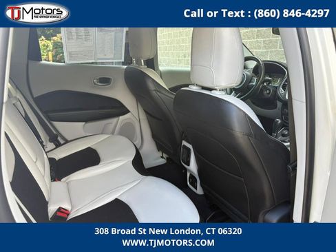 Used 2020 Jeep Compass Latitude w/ Popular Equipment Group image 12