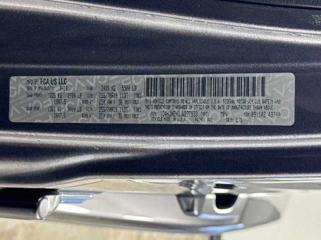 Used 2018 Jeep Wrangler Unlimited Sahara AWD/4WD image 33