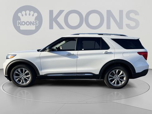 Used 2023 Ford Explorer Limited w/ Limited Technology Package AWD/4WD image 2