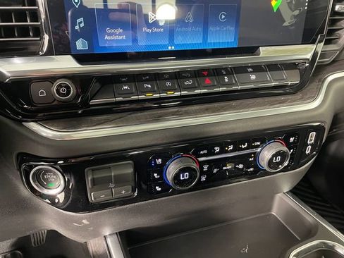 New 2026 Chevrolet Silverado 1500 LTZ w/ LTZ Premium Package AWD/4WD image 6