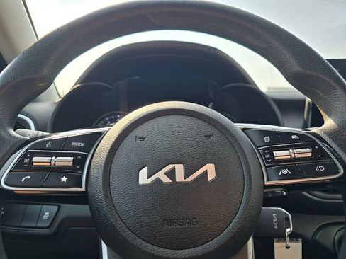 Used 2024 Kia Forte LXS FWD image 19