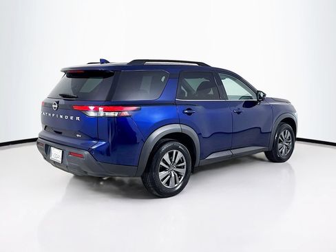 Used 2024 Nissan Pathfinder SV FWD image 7