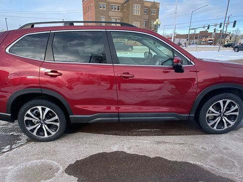 Used 2019 Subaru Forester Limited w/ Popular Package #3 image 4