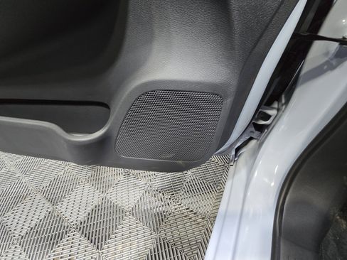 New 2025 Nissan Versa SV w/ Trunk Package image 27