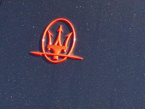 Used 2016 Maserati Ghibli image 10